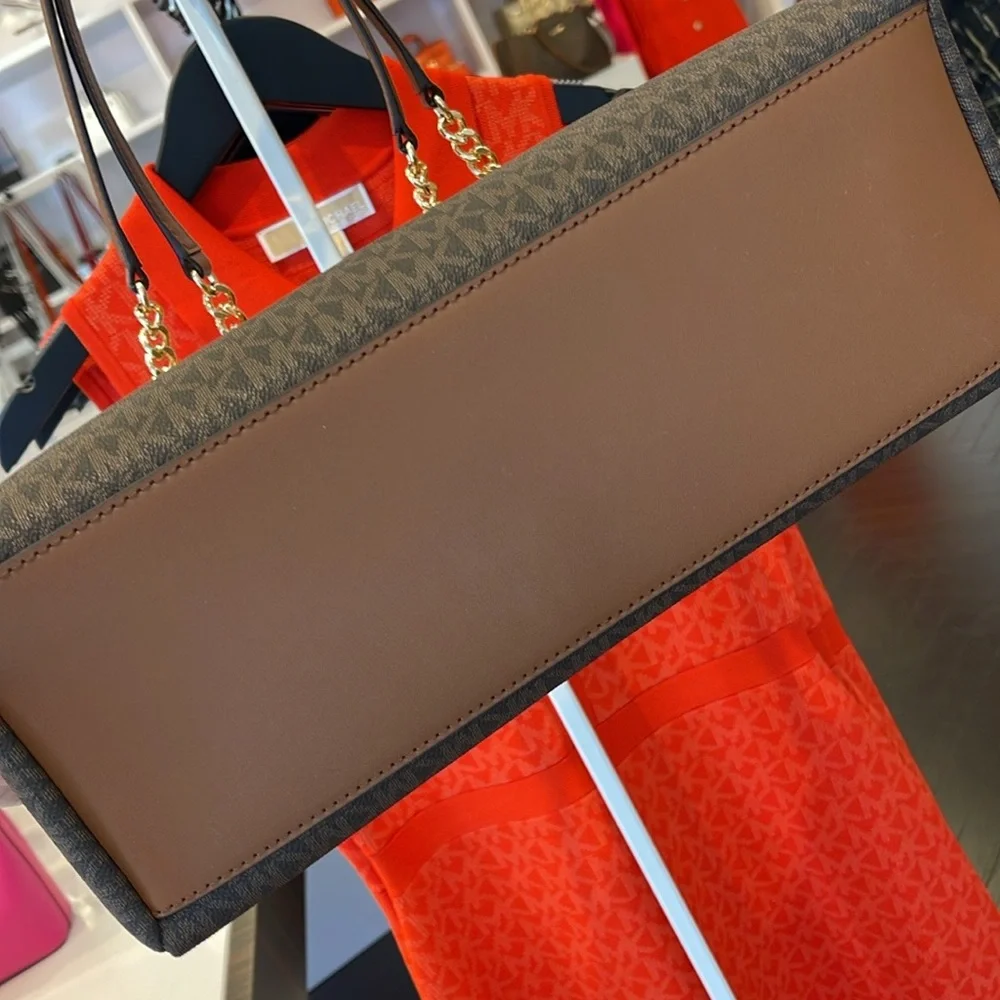 Michael Kors Whitney Medium Signature Logo Tote Shoulder Bag
Brown 
NWT - Picture 16 of 16